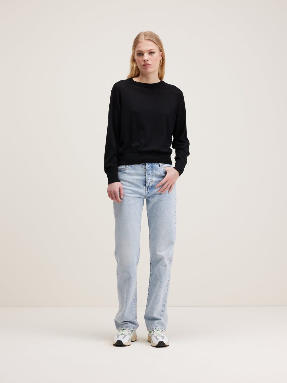 Saffira Knit Navy - Image 3
