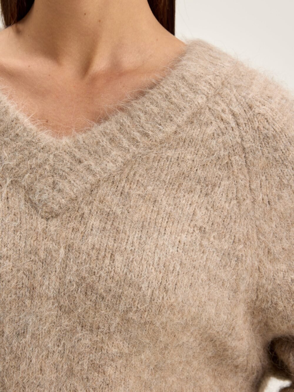 Selin Knit Pale Grey - Image 4